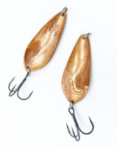 Aтом 17гр. 6см. Медь блесна Acoustic Baits купить по низкой цене